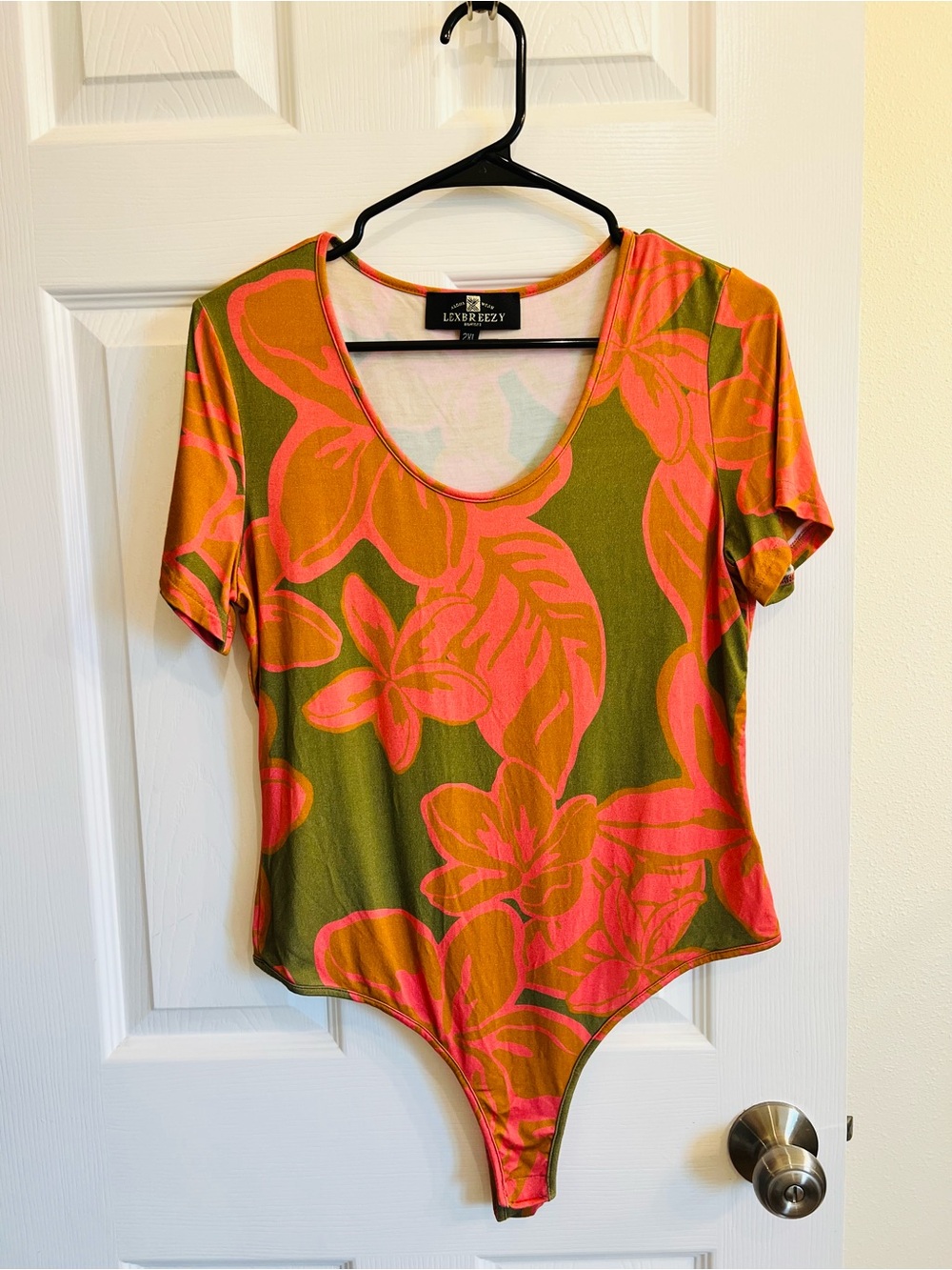 Lex Breezy Women's Olive & Pink Floral Scoop-Neck Bodysuit XXL